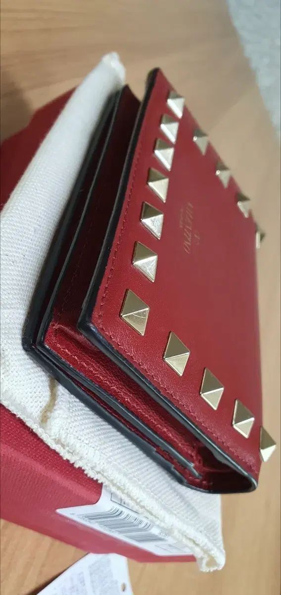 財布 二つ折り財布