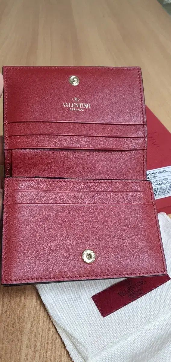  ヴァレンティノ ロックスタッズ 財布 二つ折り財布 S級 保証書O 長財布 小物