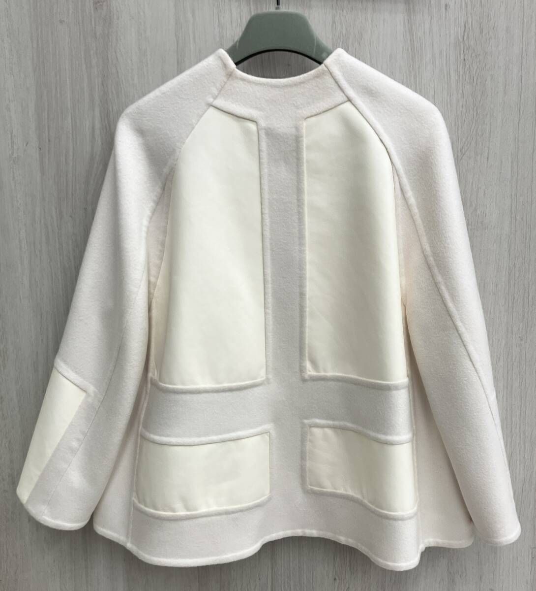 HERMES エルメス ケープコート ポンチョ フロントジップ ホワイト アイボリー系 レディース サイズ34