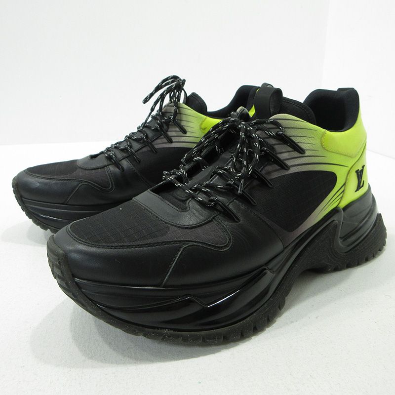 LOUIS VUITTON ルイ ヴィトン スニーカー ランウェイパルスライン 1 A 4 K 49 カラー ブラック イエロー サイズ 7 2 135