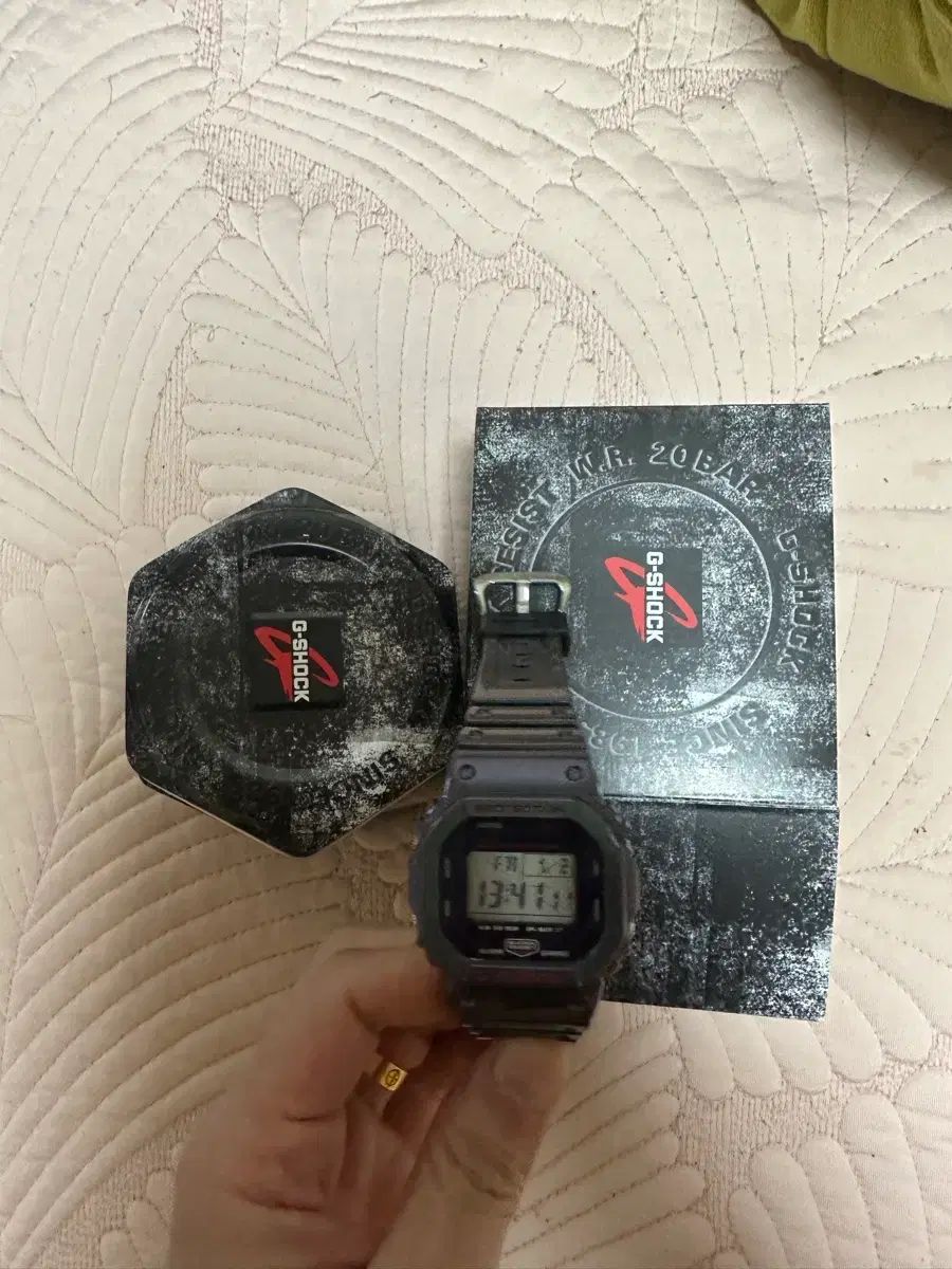 ジーショック DW B 5600 AH An Odeカエル スタシ