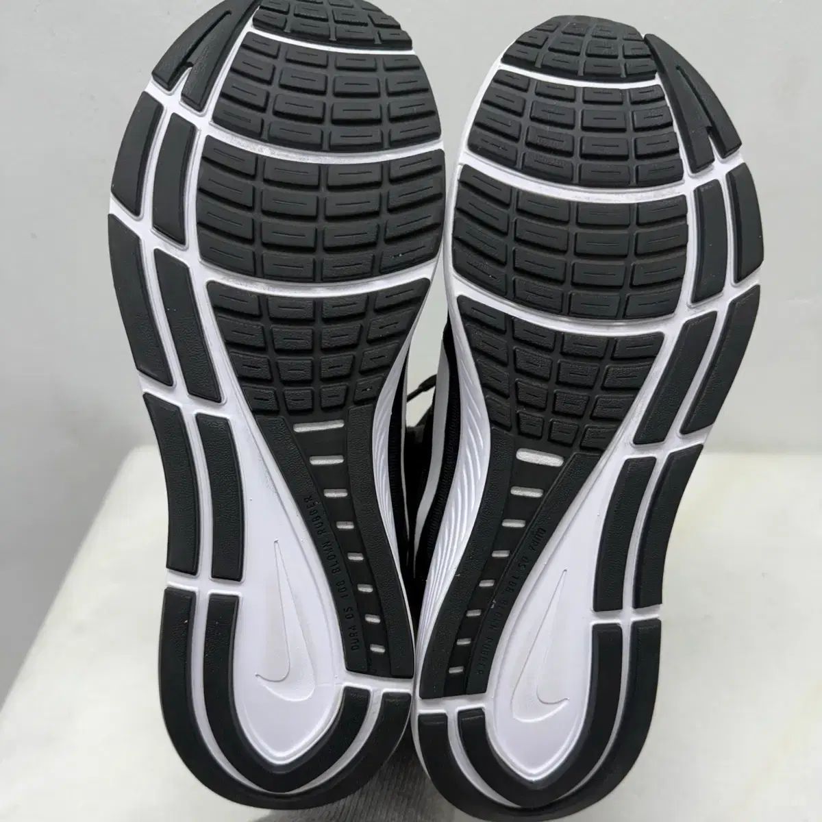 ストラクチャード 24