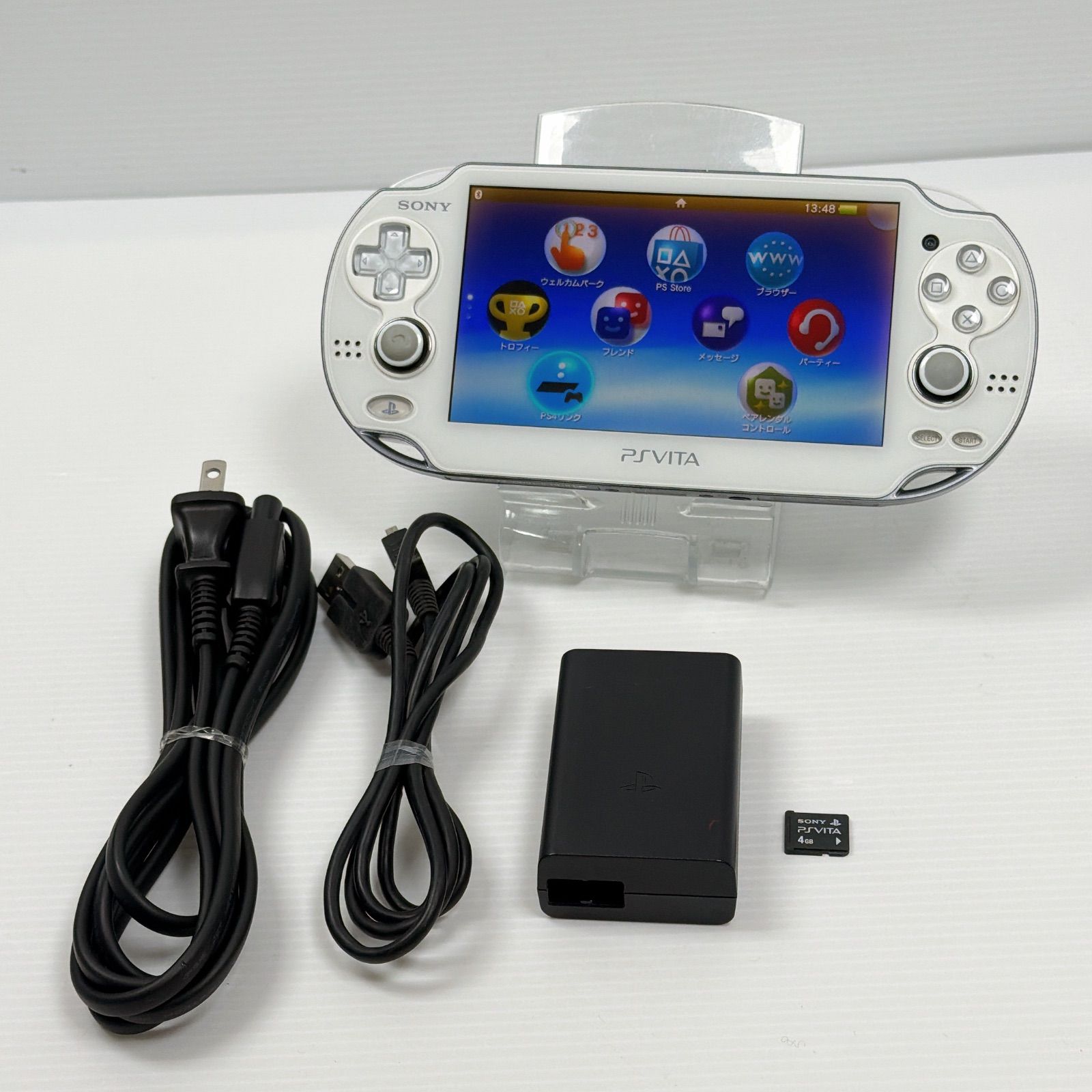 PSVITA PCH 1000 ホワイト 4GBメモリーカード付き PlayStation Vita