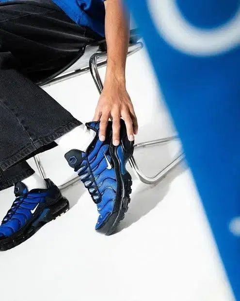 ナイキ エアマックス tn ム ブラック レーサー ブルー