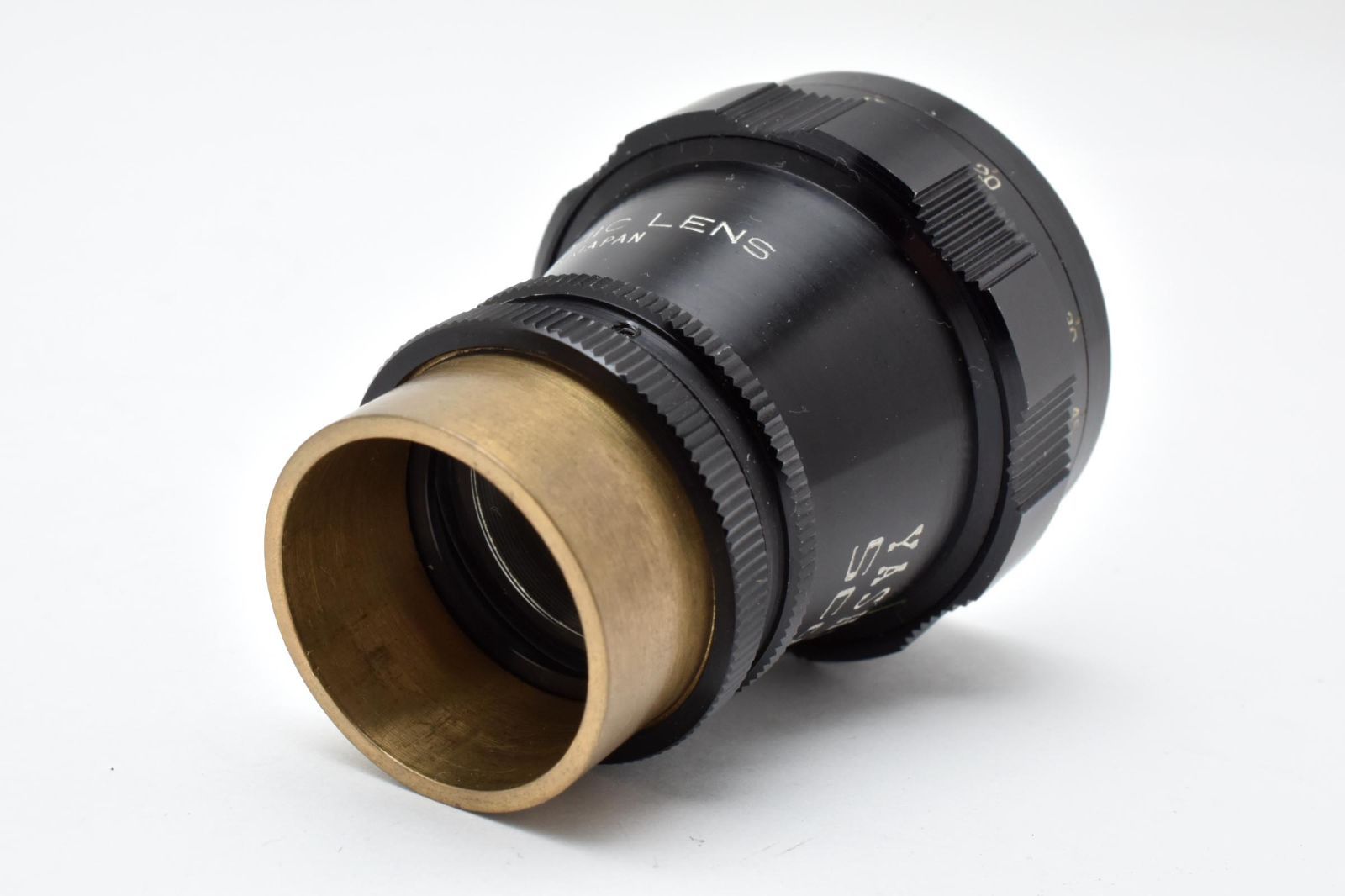 アダプター付属