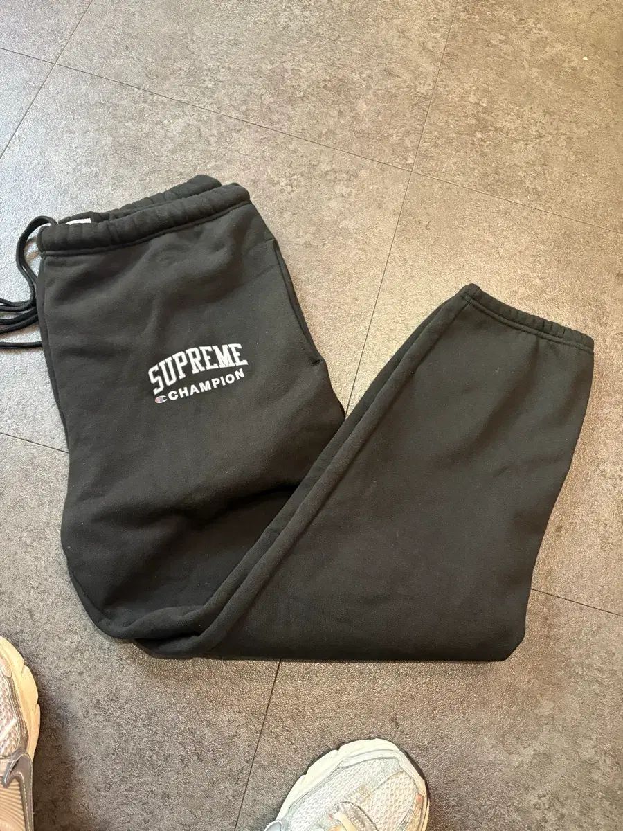 シュプリーム チャンピオン パンツ 17 SS