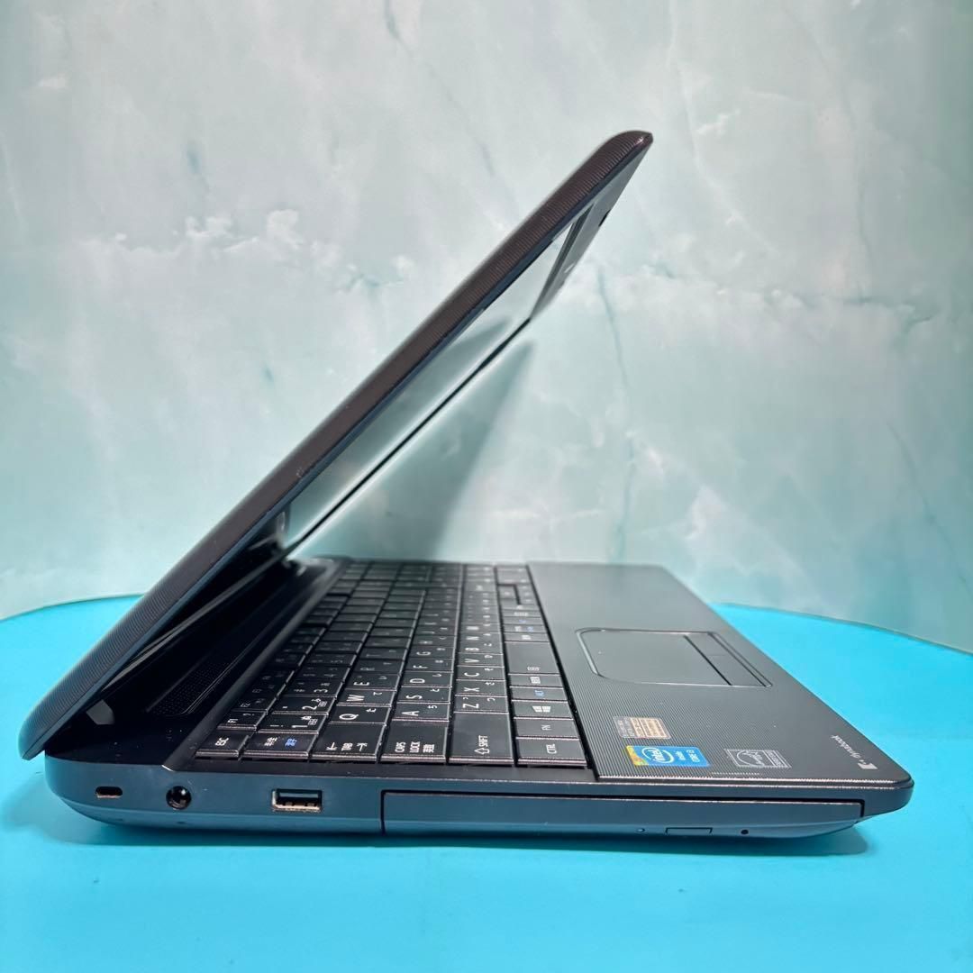美品】爆速SSD✨windows11 薄型ノートPC✨オフィス カメラ 東芝 - メルカリ