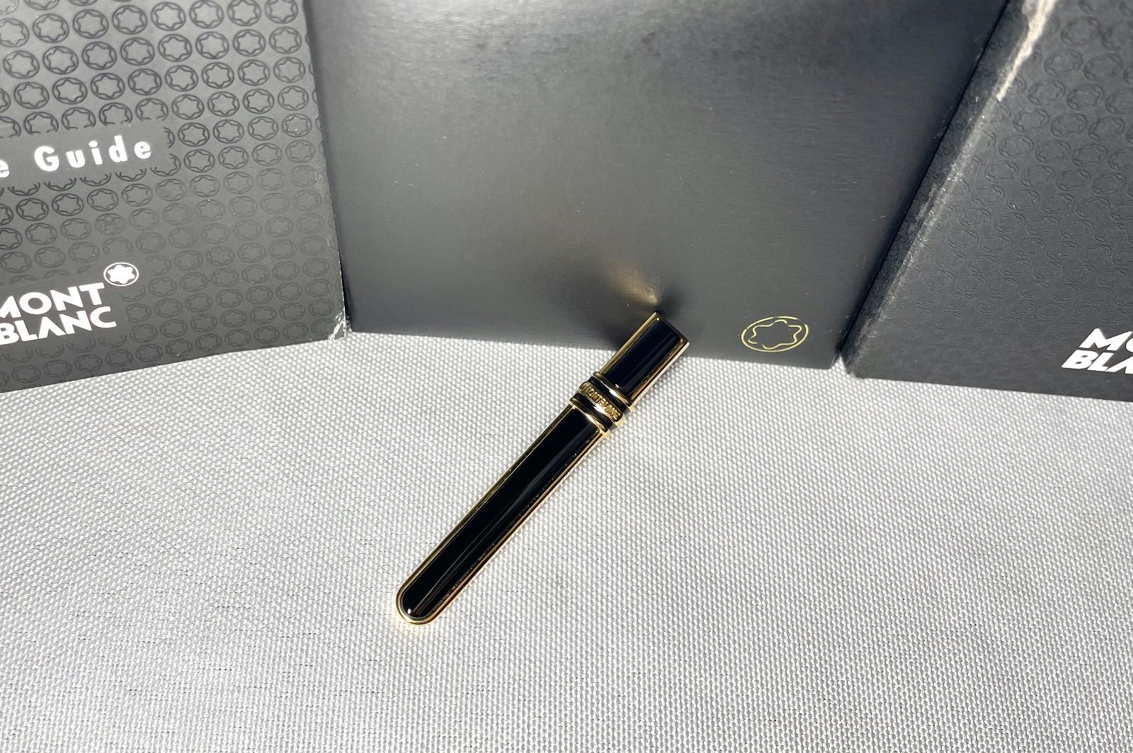 美品 希少 MONTBLANC モンブラン ブラックオニキス装飾&ブランドロゴ