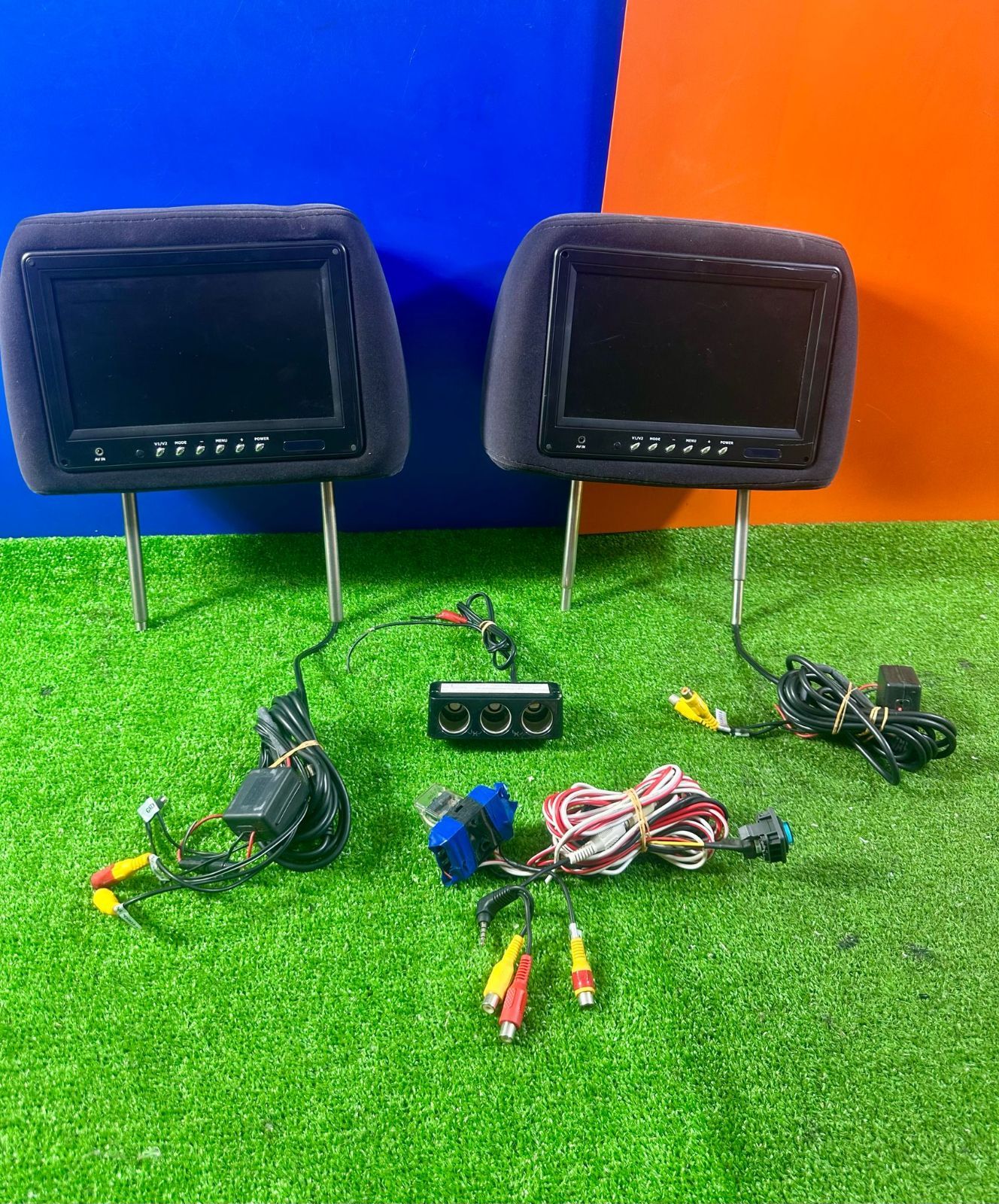 ZT 2828 ヘッドレスト モニターエンターテインメントシステム付き 運転席 助手席ヘッドレスト トヨタ ヴォクシー ZRR 70