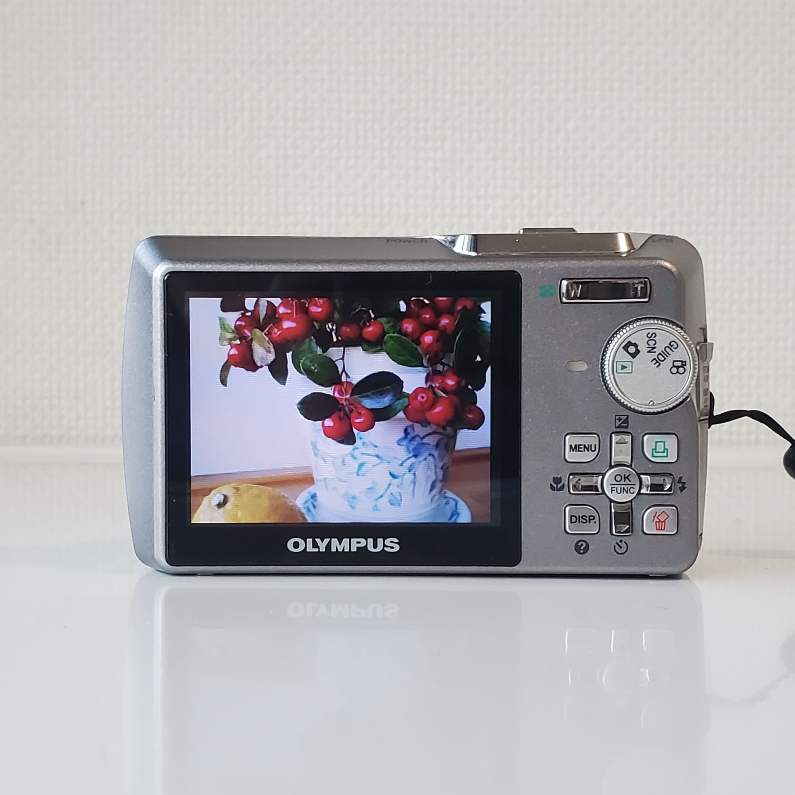 美品 通電・基本動作確認 オリンパス OLYMPUS μ750 mju750 ミュー750 