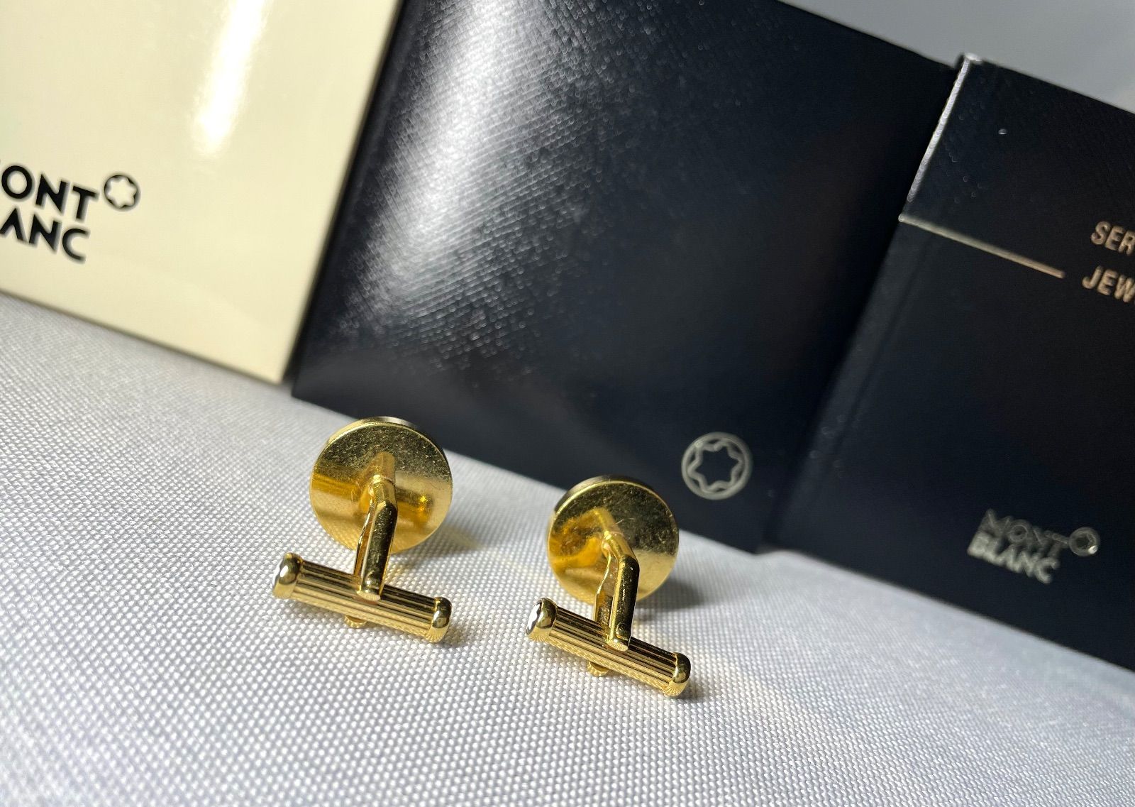 MONTBLANC モンブラン ブランドロゴ文字＆ブラックオニキス ゴールド