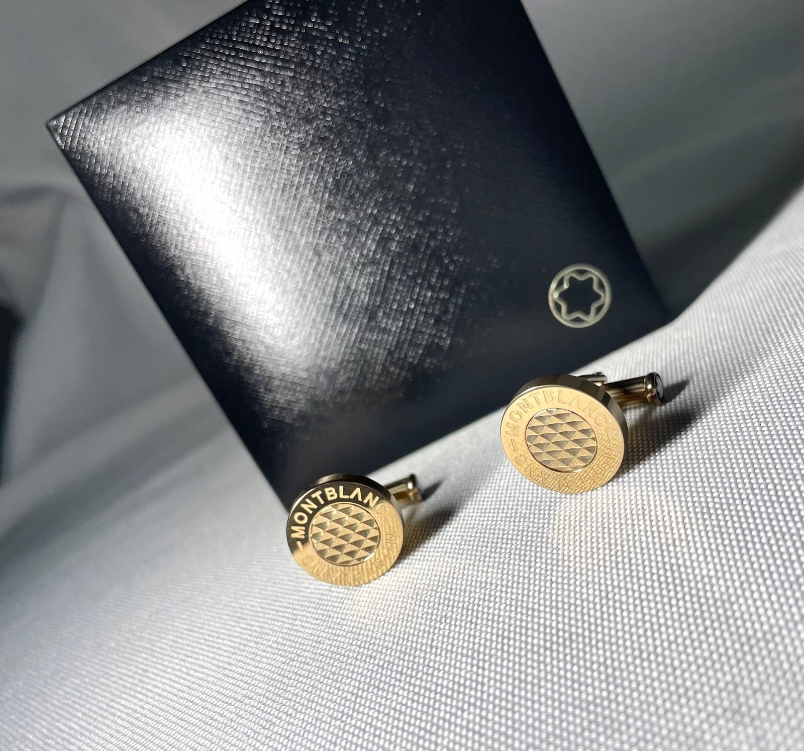 美品 MONTBLANC モンブラン パターンデザイン ブランドロゴ文字