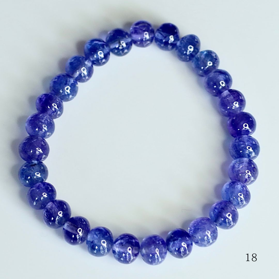 無処理　極上 タンザナイト タンザニア産 光波動 ブレスレットB2405-18 無処理 極上 タンザナイト タンザニア産 光波動 ブレスレットB2405-18