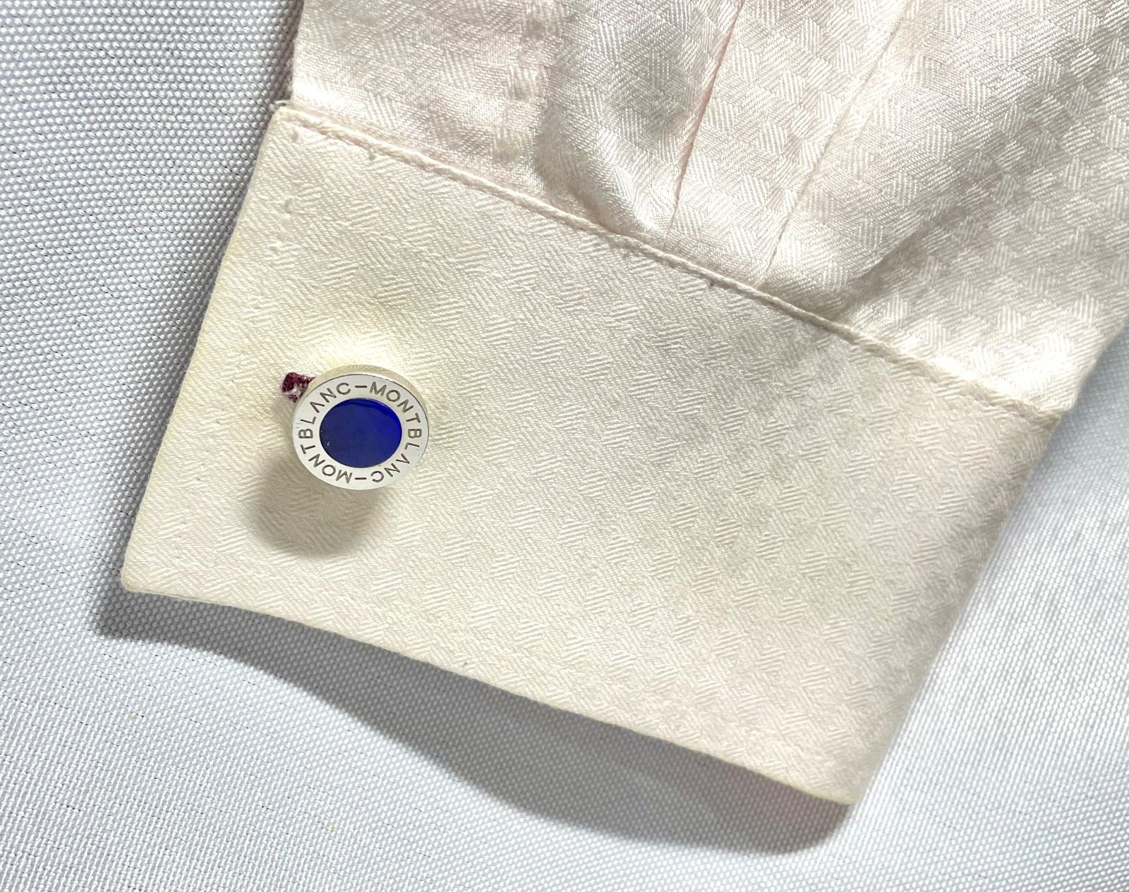 MONTBLANC モンブラン ブルーストーン装飾 ブランドロゴ文字 カフス