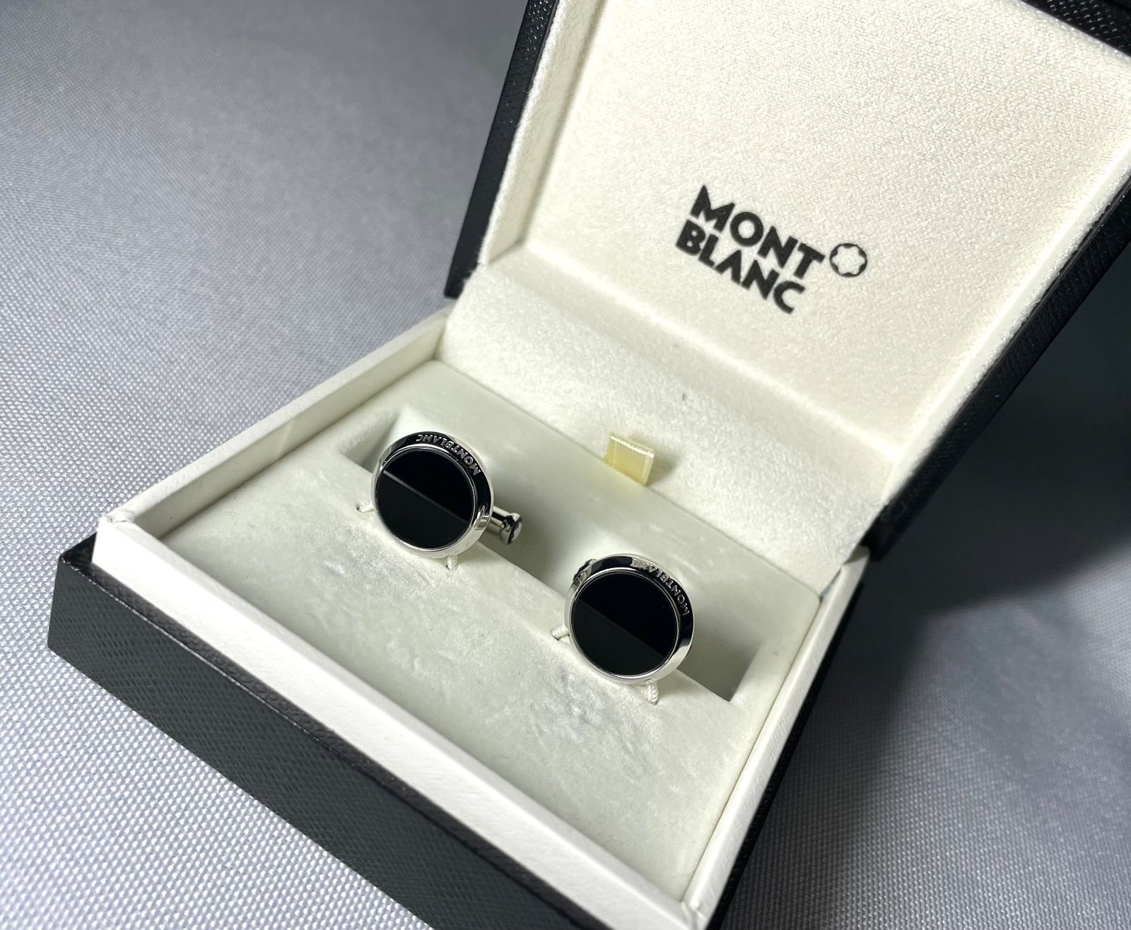 美品 [最新モデル] MONTBLANC モンブラン ブラックオニキス装飾