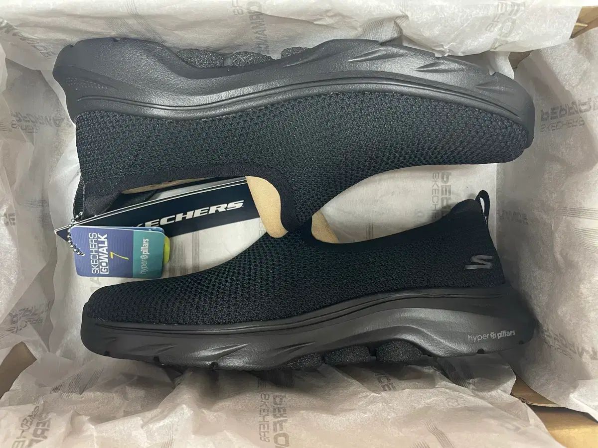 SKECHERS スケッチャーズ ゴーウォーク7 スリッポン ブラック 230 24 