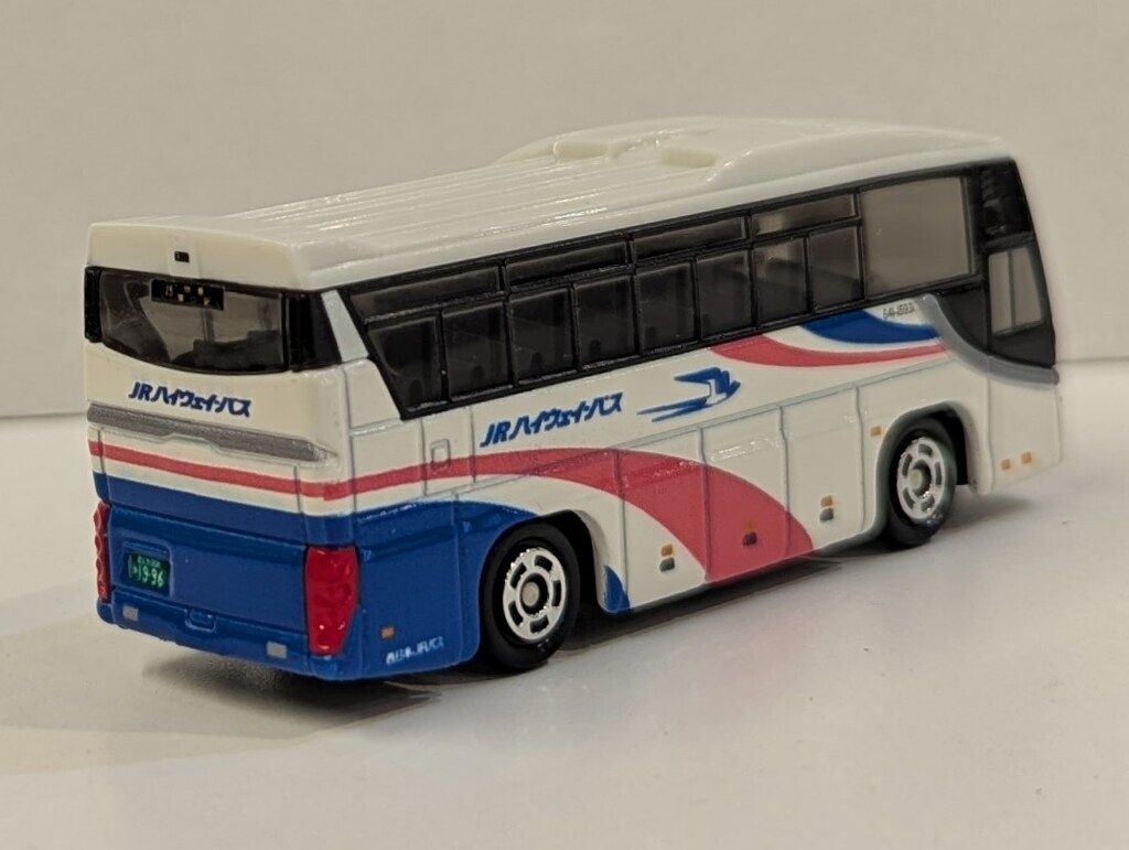 タカラトミーアーツ トミカ 西日本JRバス いすゞガーラ 中国ハイウェイ
