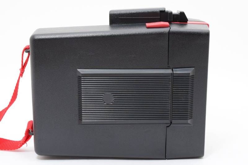 インスタントカメラ