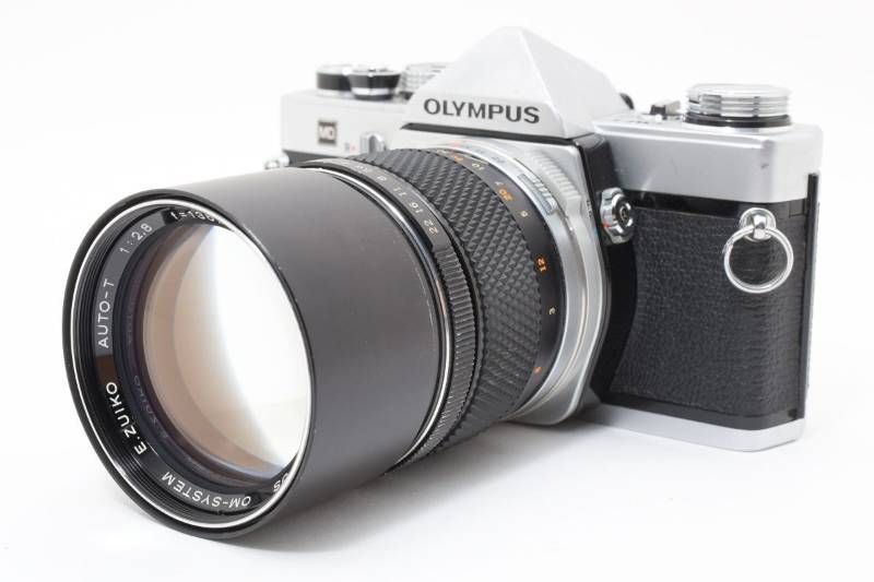 実用品 Olympus オリンパス OM 1 シルバー SYSTEM E ZUIKO AUTO T 2 8 135 mm レンズキット フィルム一眼カメラ 3971