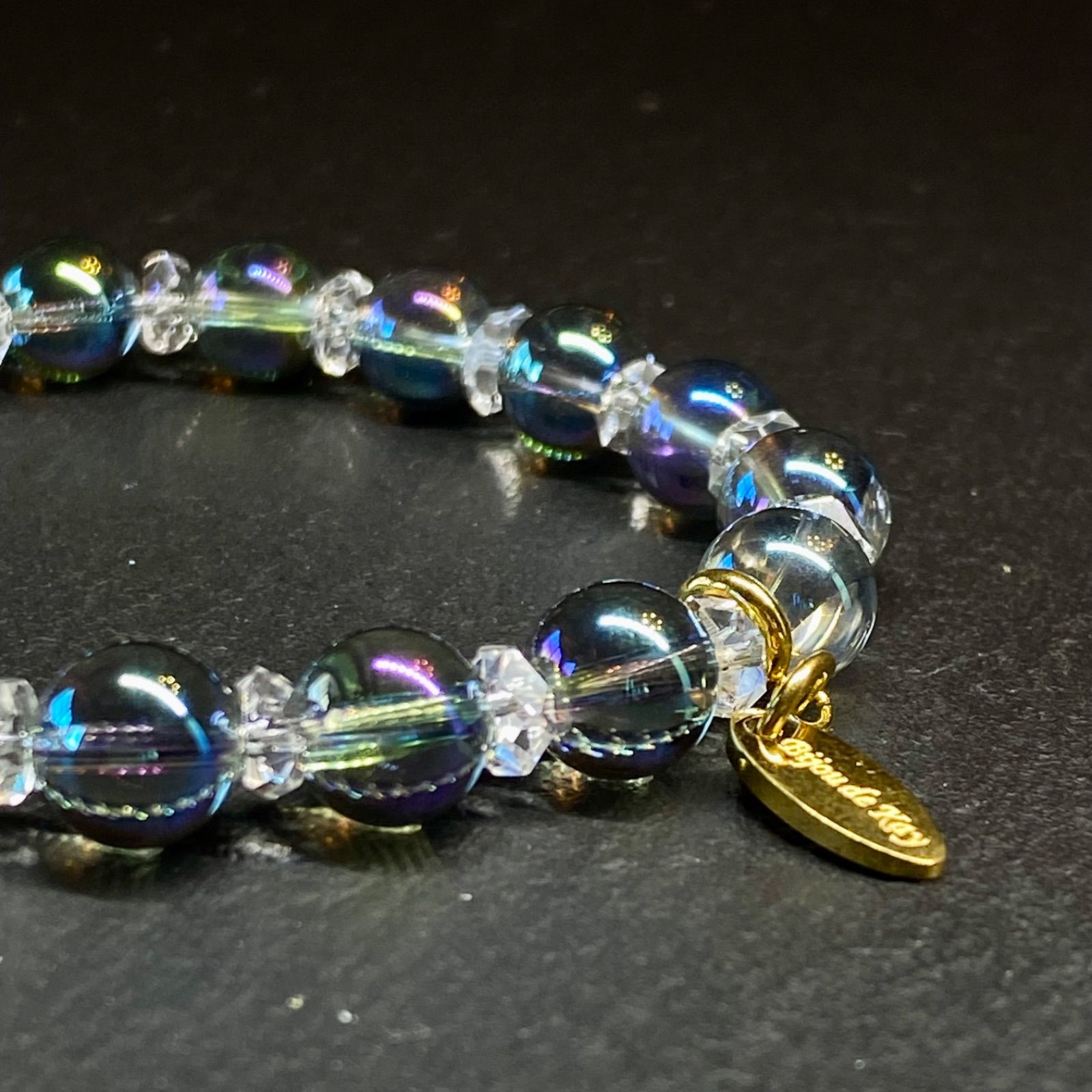 グリーンオーラ & ペールブルー オーラクォーツ光波動ブレスレット　約14.5㎝ グリーンオーラ & ペールブルー オーラクォーツ カット水晶 光波動