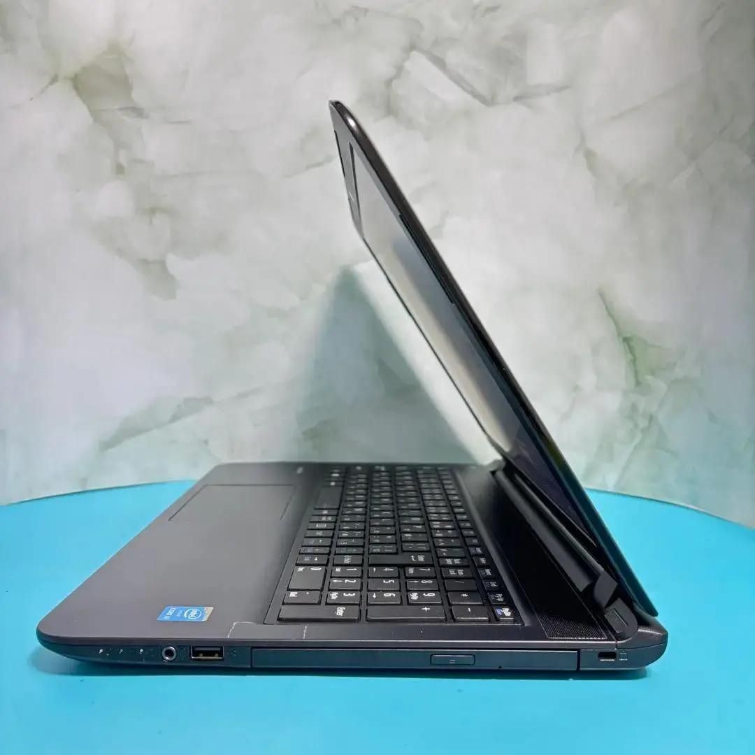 在庫処分SALE‼】【Office付‼】持ち歩き◎5世代i3☆新品SSD☆メモリ8GB