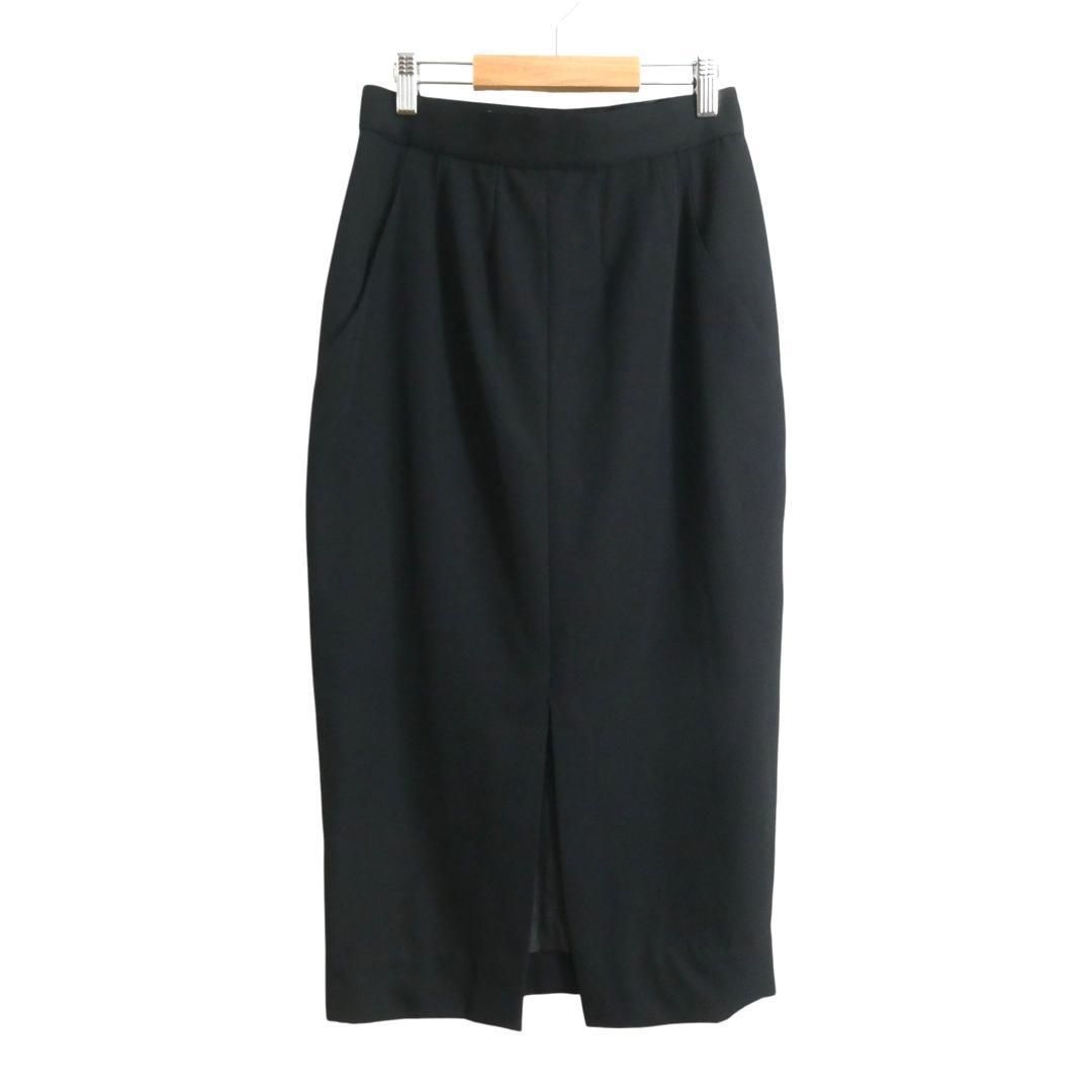 CHANEL サイズ40 黒いタイトスカート CHANEL（シャネル） 金ボタン ツイード ひざ丈 スカート 38 黒