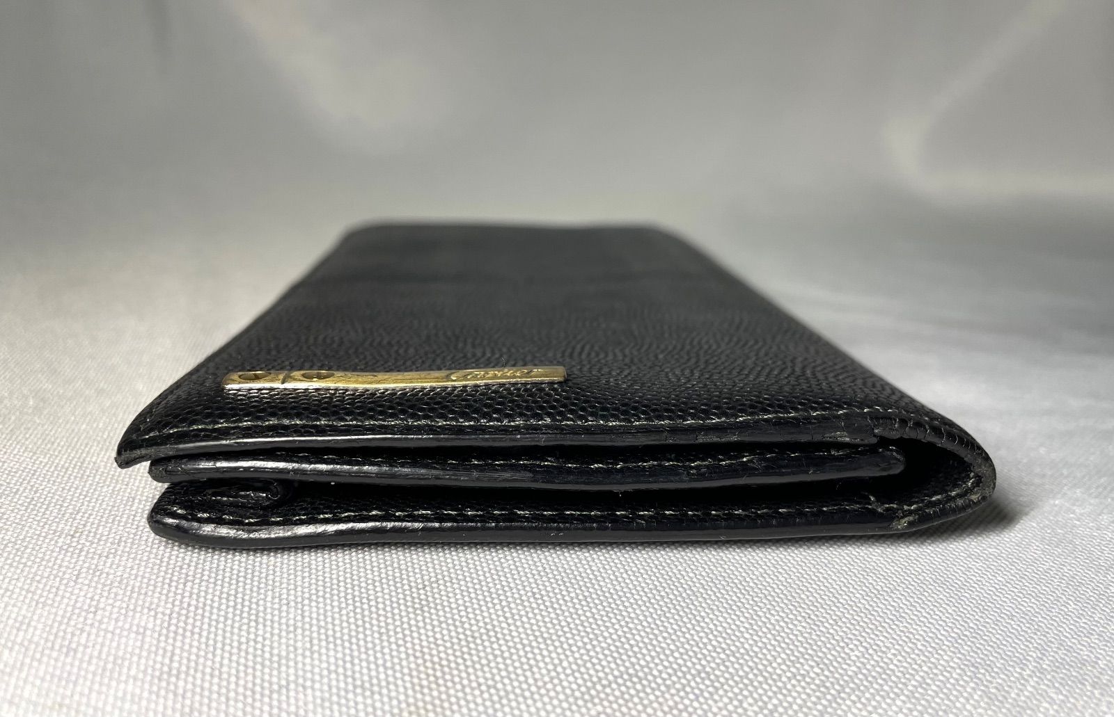 ✨極美品✨Cartierカルティエ　サントス　長財布　札入れ　ブラック×レザー Cartier カルティエ サントス ブランドロゴ レザー長財布 黒 ブラック