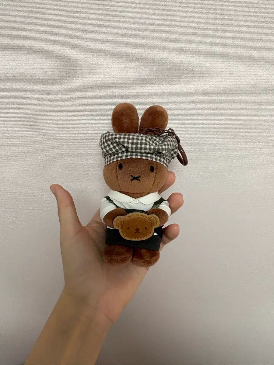 ミッフィキーホルダー 慶州チャルボリパン ミッフィ