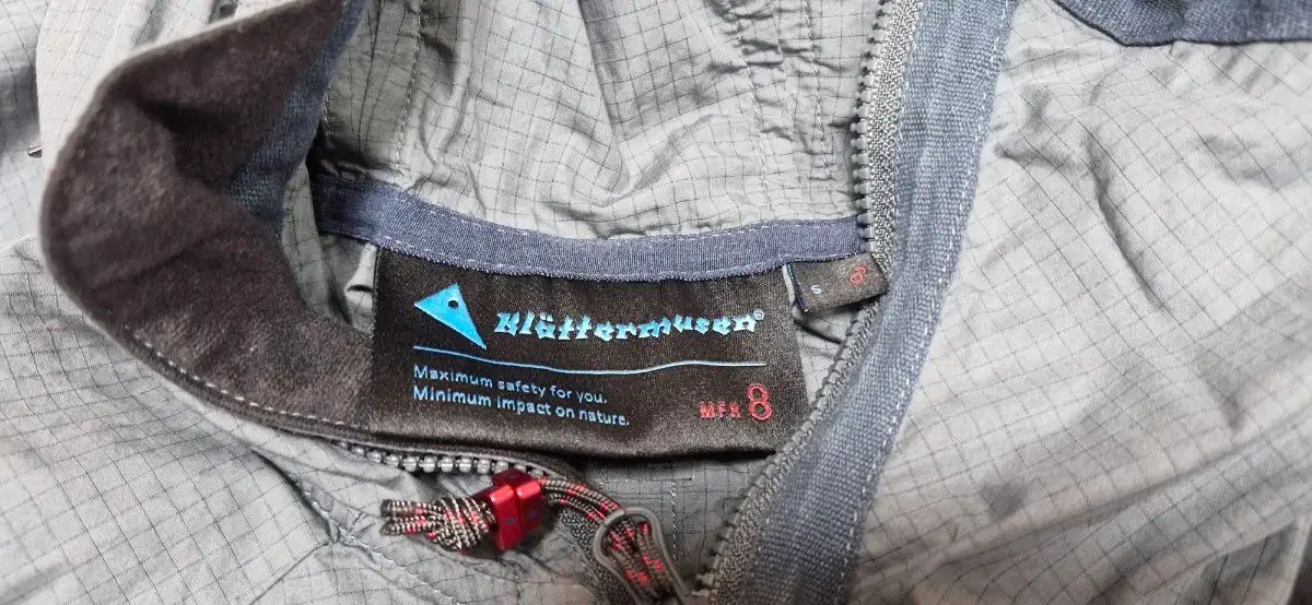  クレッタルムーセン Ansur フーディー ウィンドジャケット ナイフホルダー その他 アウター