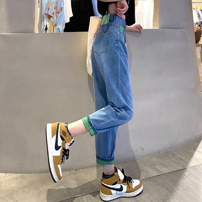 テーパードパンツ