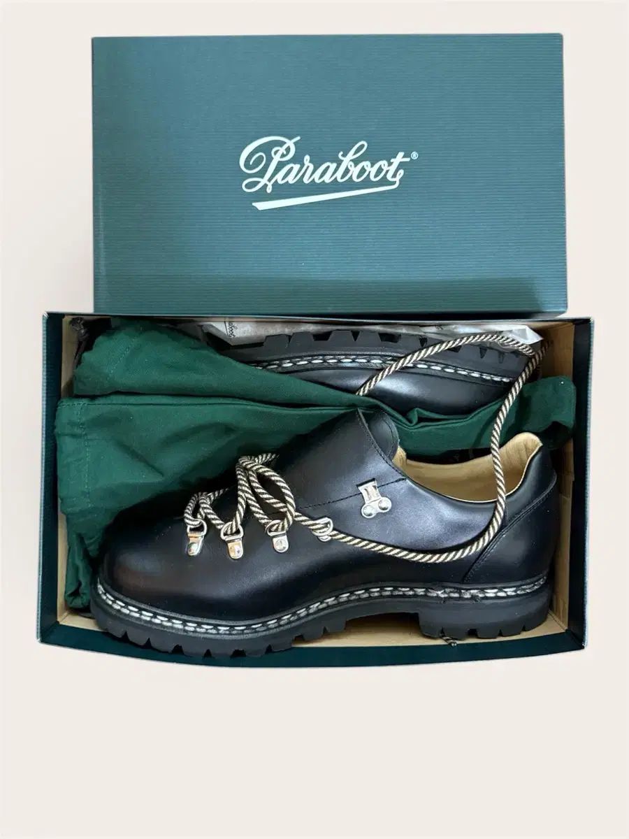 パラブーツ Paraboot Clusaz ブラック