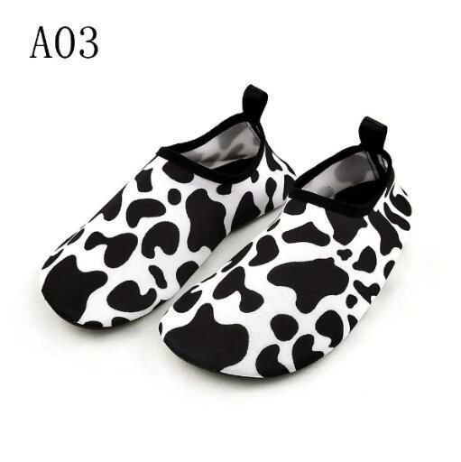 マリンシューズ