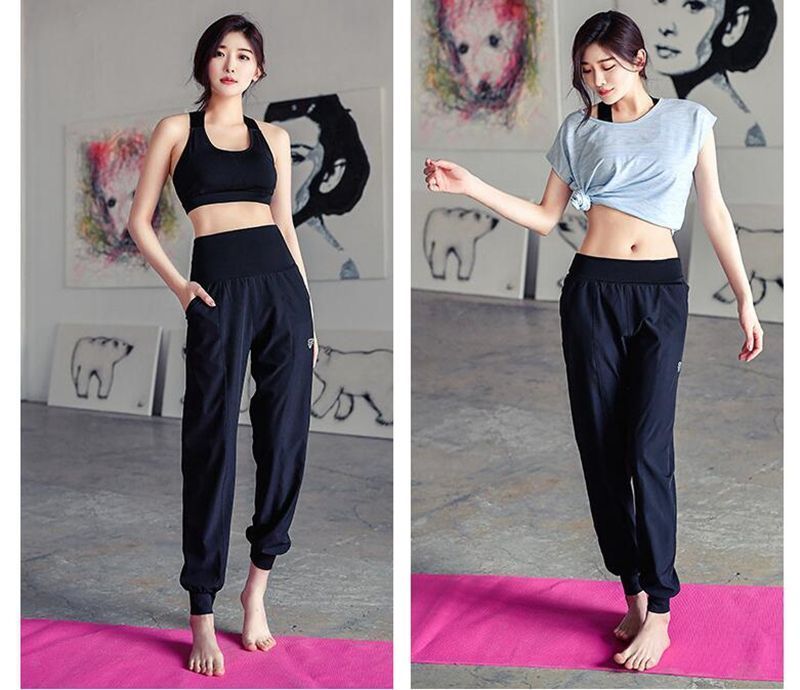 ジョガーパンツ かわいい