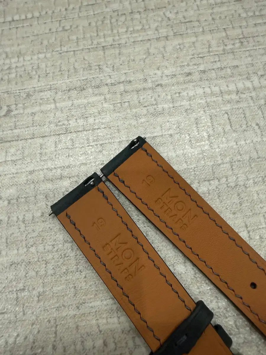 ヌバックレザー 19