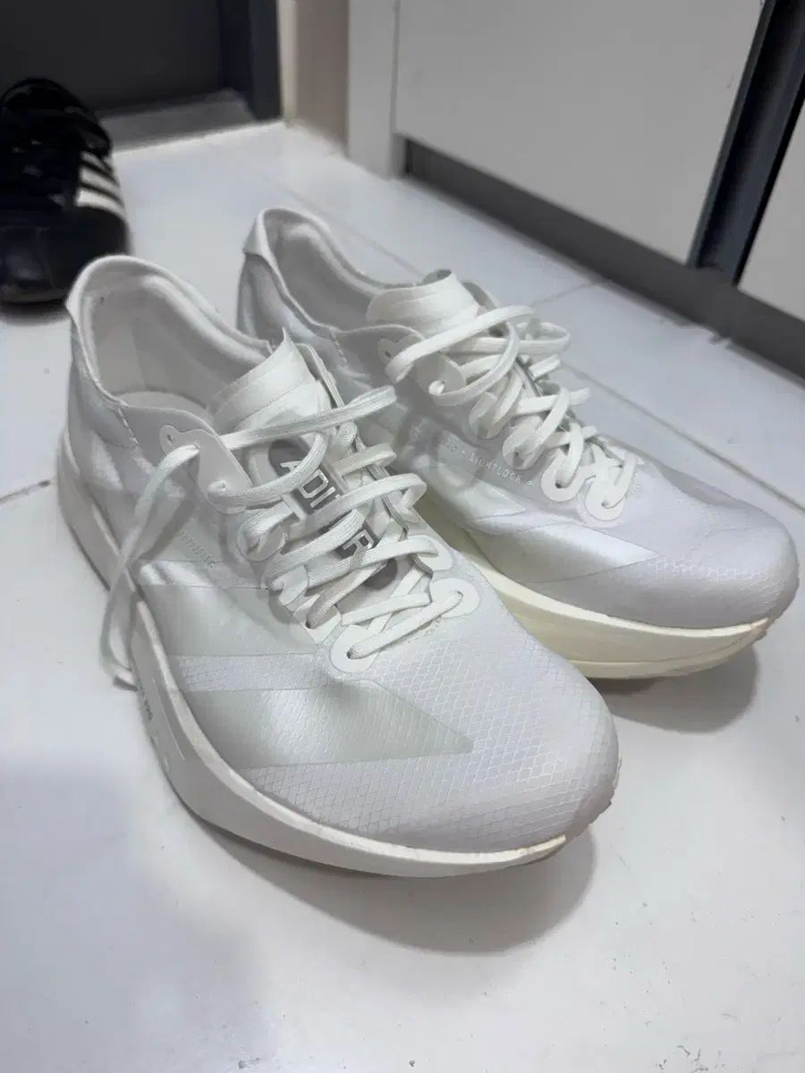 260 アディダス アディゼロ アディオス プロ4 オールホワイト