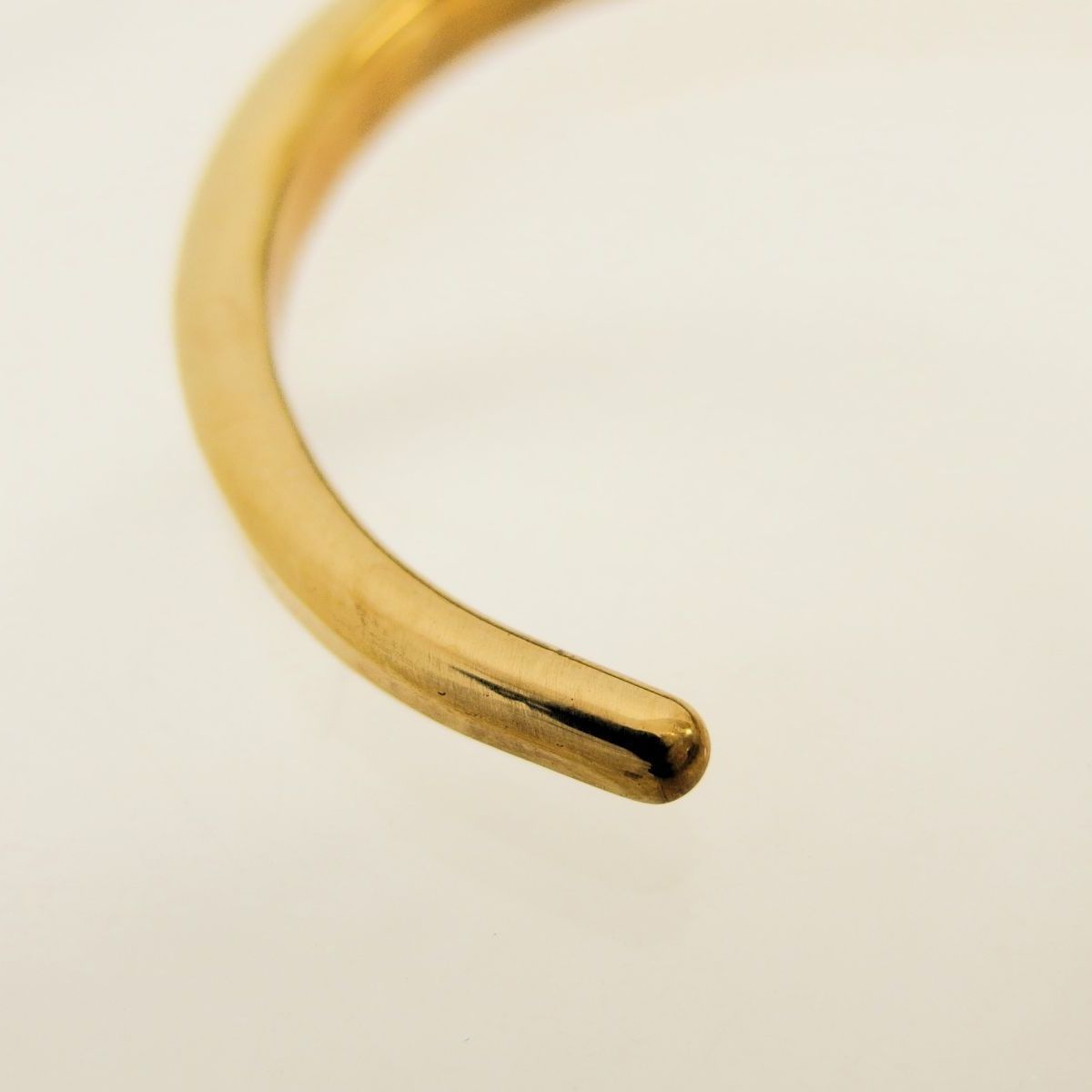 1点もの moe 真鍮 バングル vintage アンティーク 真鍮 バングル 1点