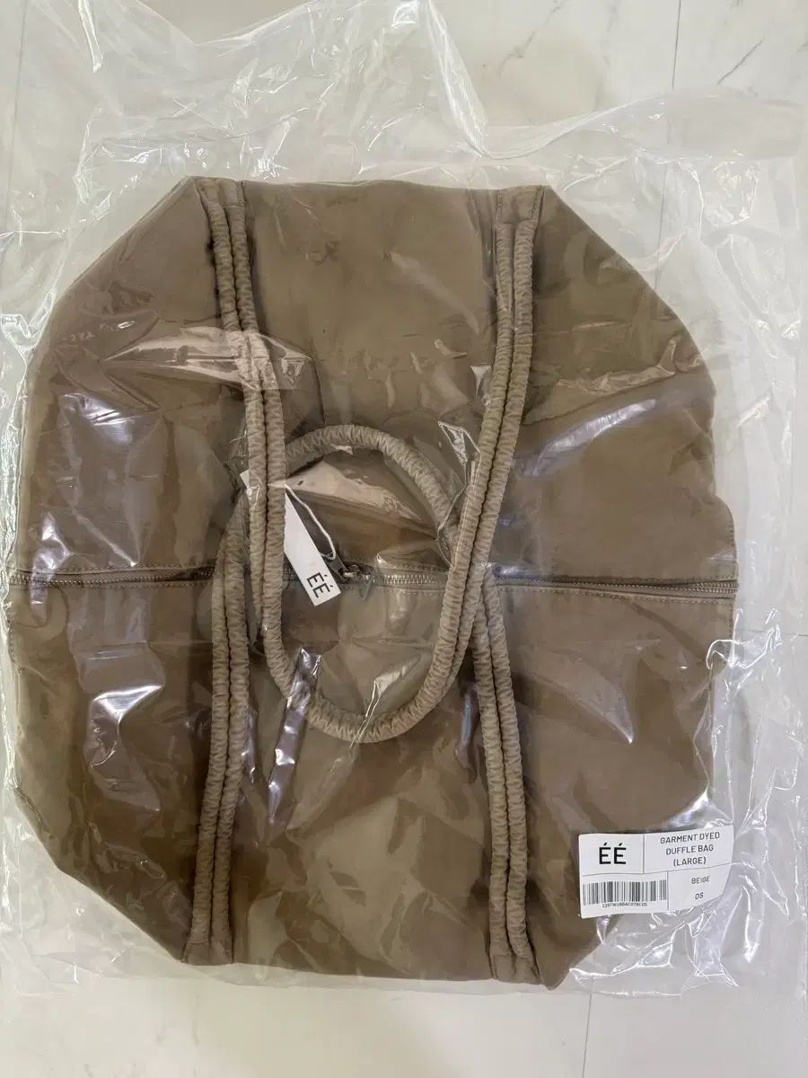 ヌマリエee ダッフルバッグ ラージ ベージュ