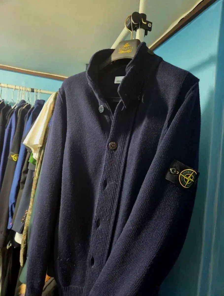 STONE ISLAND ストーンアイランド ネイビ カーディガン ニット