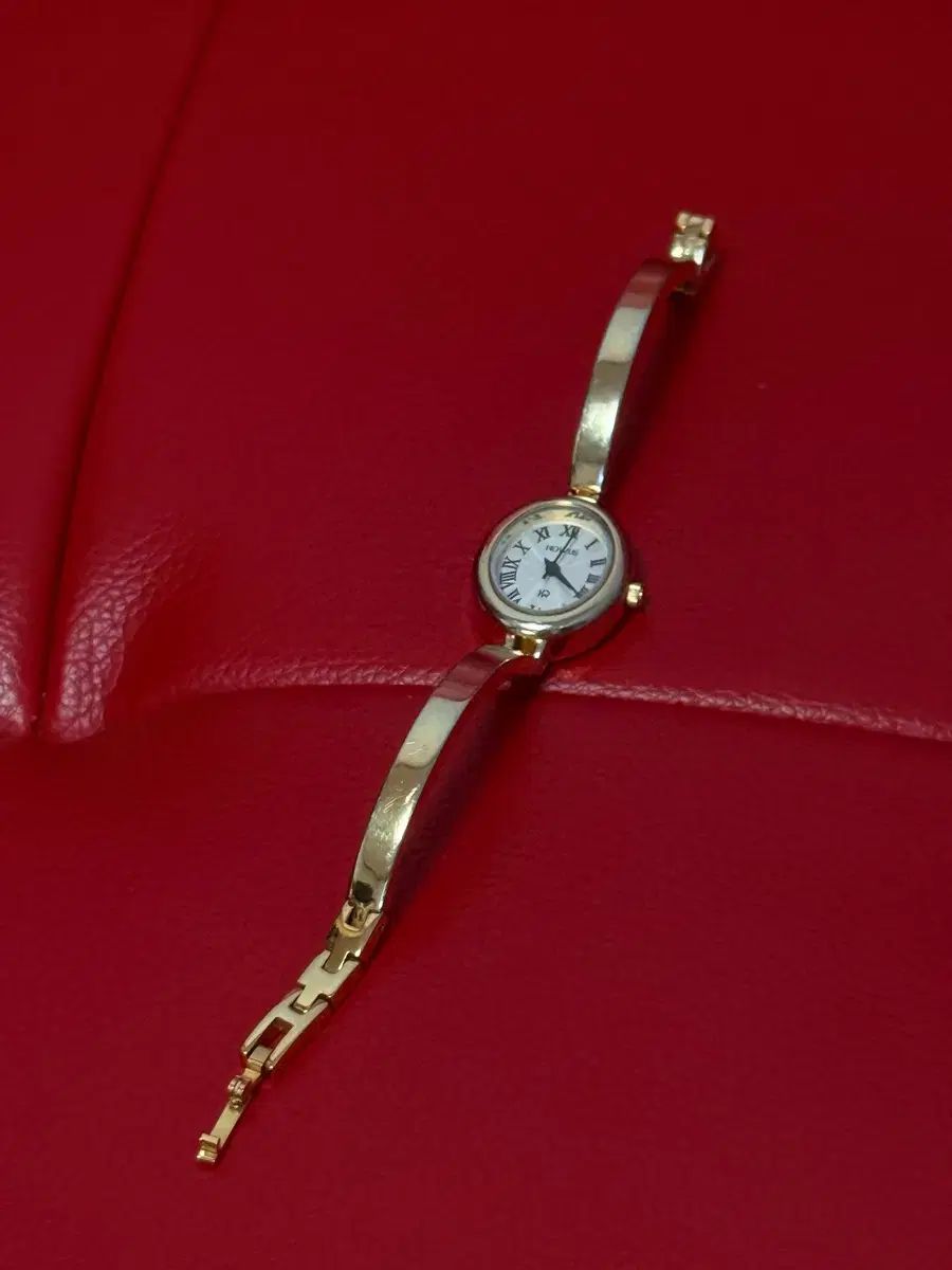  ホワス Charriol Classic エル립스 BANGEL 時計 GOLD レザーベルト 時計