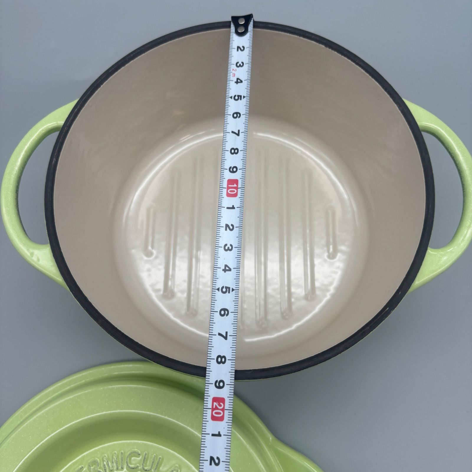 美品 バーミキュラ Vermicular 日本製 パールグリーン 両手鍋 18