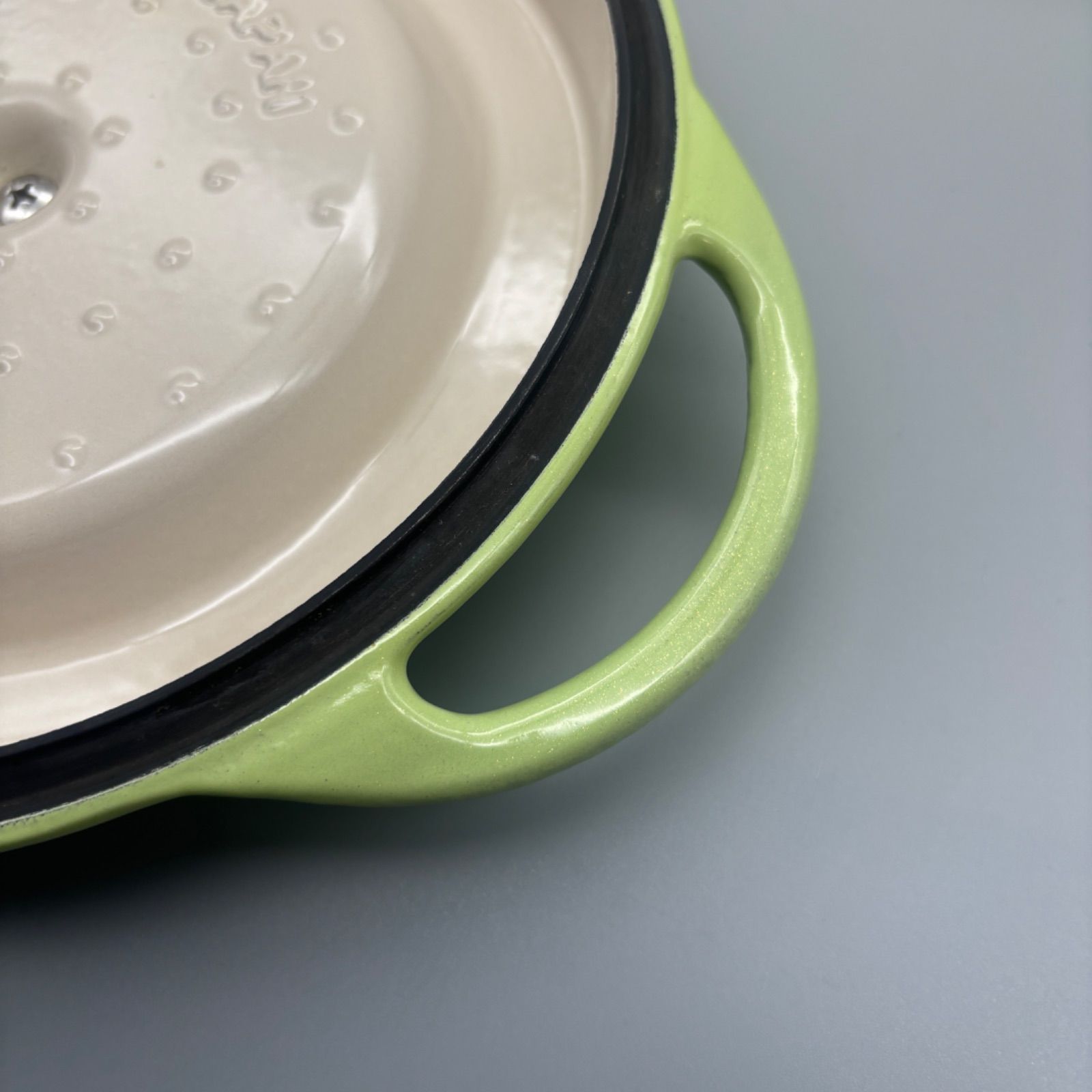 美品 バーミキュラ Vermicular 日本製 パールグリーン 両手鍋 18
