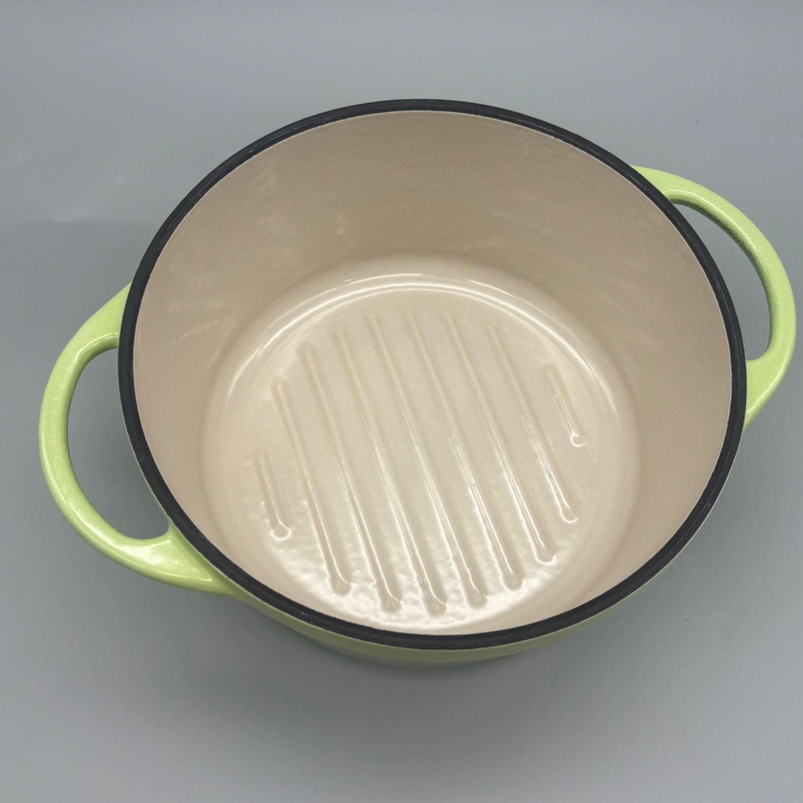 美品 バーミキュラ Vermicular 日本製 パールグリーン 両手鍋 18