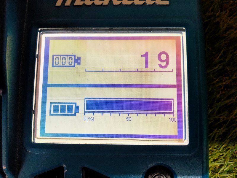 充電式インパクトドライバ バッテリー