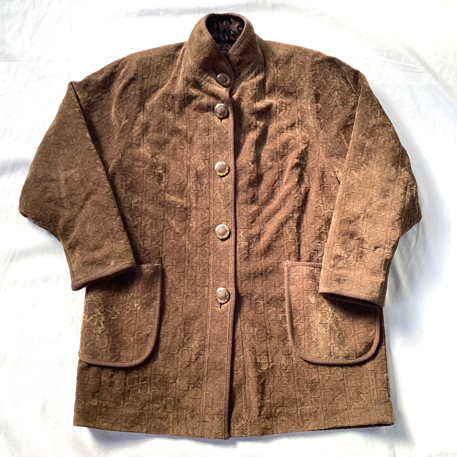 【伊太利屋】サイズ15 ブラウンファー・スエードジャケット 茶色 中古・古着通販】伊太利屋 (イタリヤ) レオパード柄セットアップ