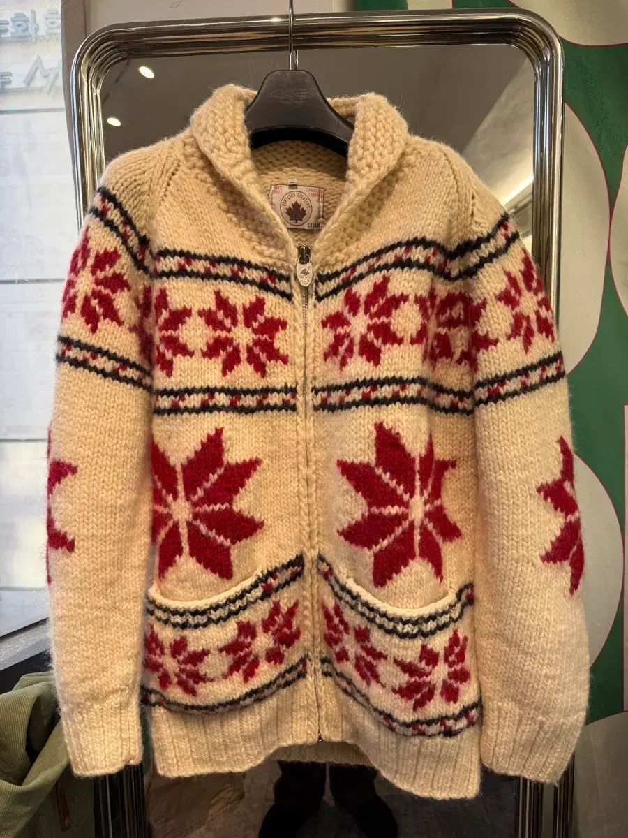 1970-80s Canadian カウチン Knit Zip-up L 機械より手が先だった1970