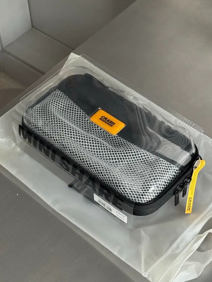 クラッシュバゲージ ミニ アイコン クロスバック クリア