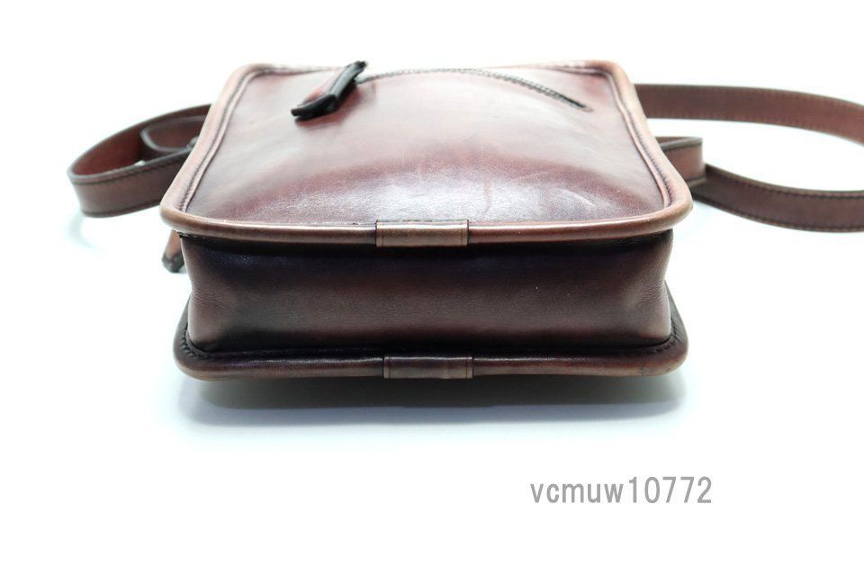 ショルダーバッグ ベルルッティ