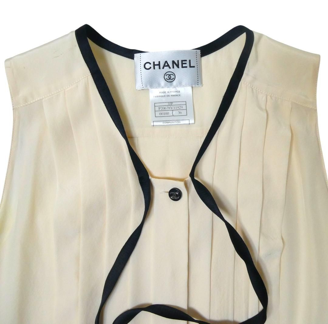 極美品✨ シャネル 2010C ココマーク シルク ノースリーブ ブラウス 極美品✨ シャネル 2010C ココマーク シルク ノースリーブ ブラウス
