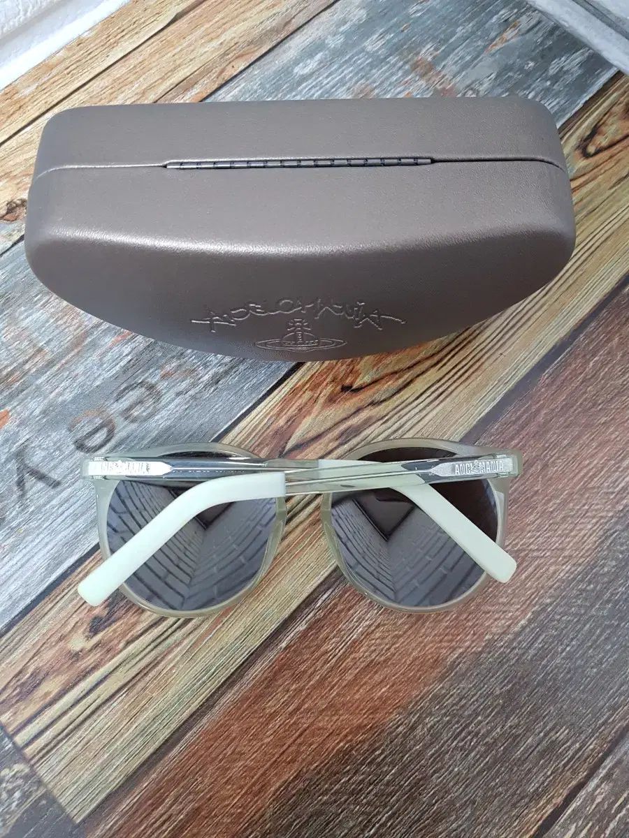 ミラー サングラス