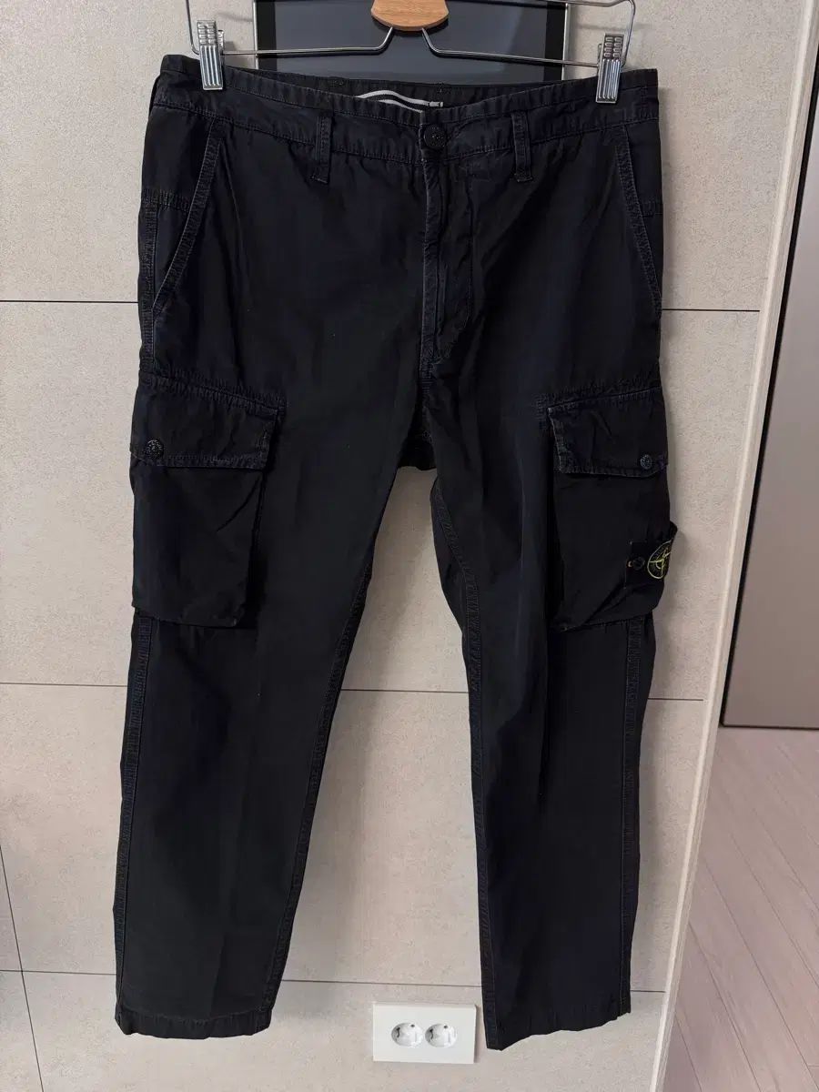 STONE ISLAND ストーンアイランド カーゴパンツ 31インチ ブラック 使用感 적음